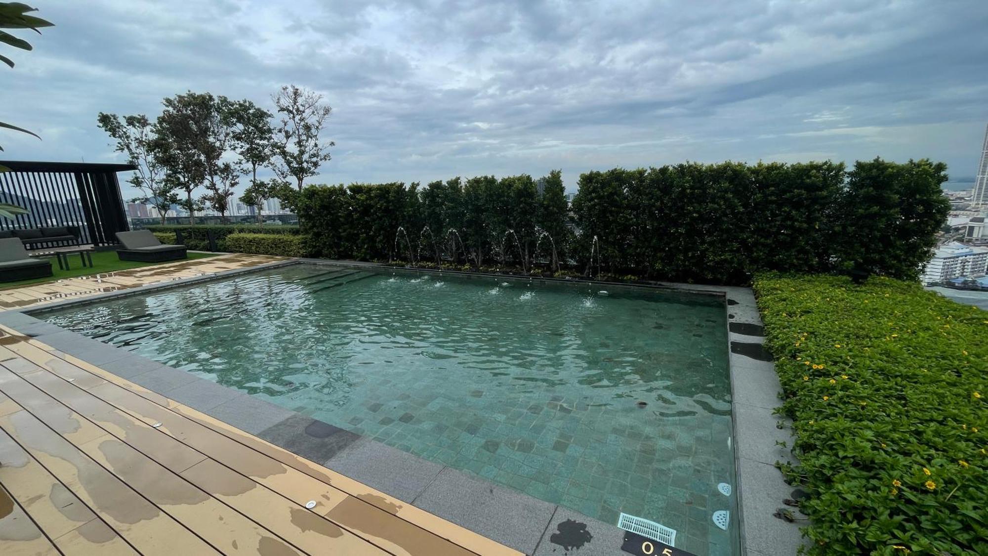 New Georgetown Instagramable 2Br Homestay For 10Pax 无敌美景两房民宿 Beacon Executive Suite Esterno foto