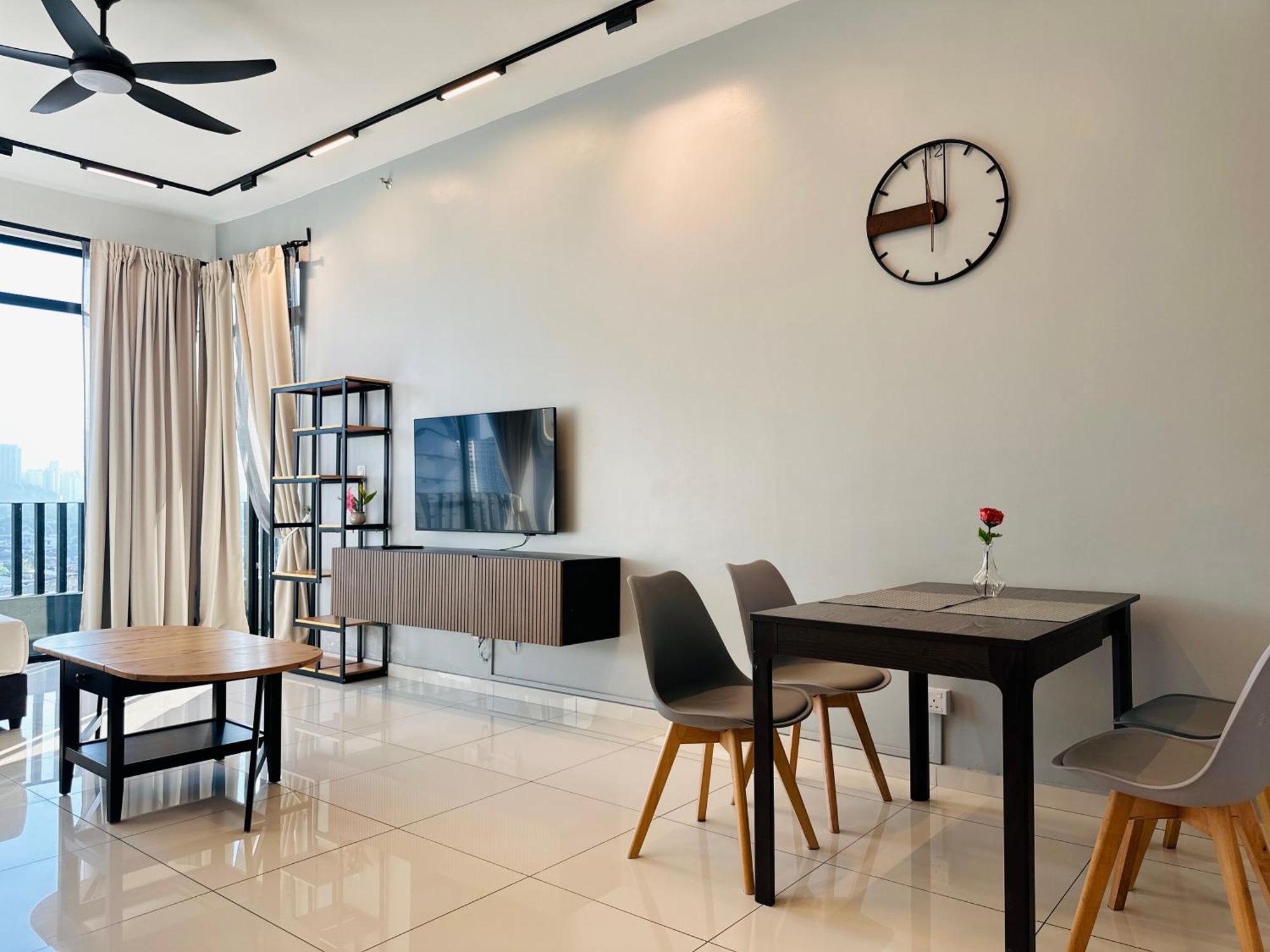 New Georgetown Instagramable 2Br Homestay For 10Pax 无敌美景两房民宿 Beacon Executive Suite Esterno foto