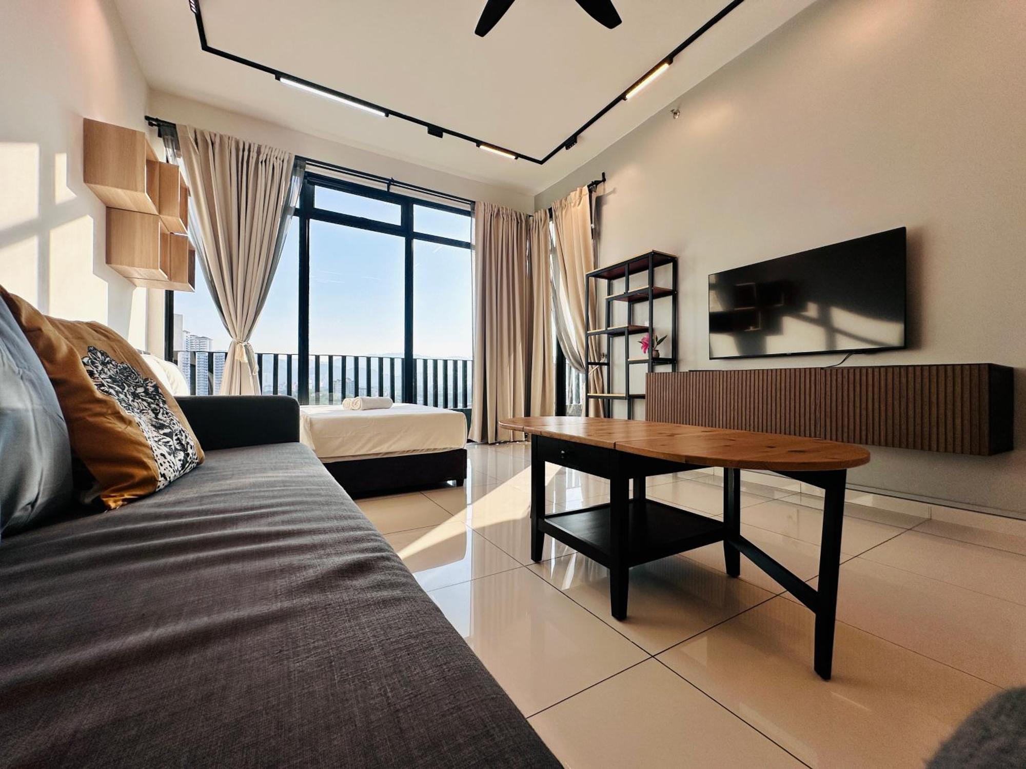 New Georgetown Instagramable 2Br Homestay For 10Pax 无敌美景两房民宿 Beacon Executive Suite Esterno foto