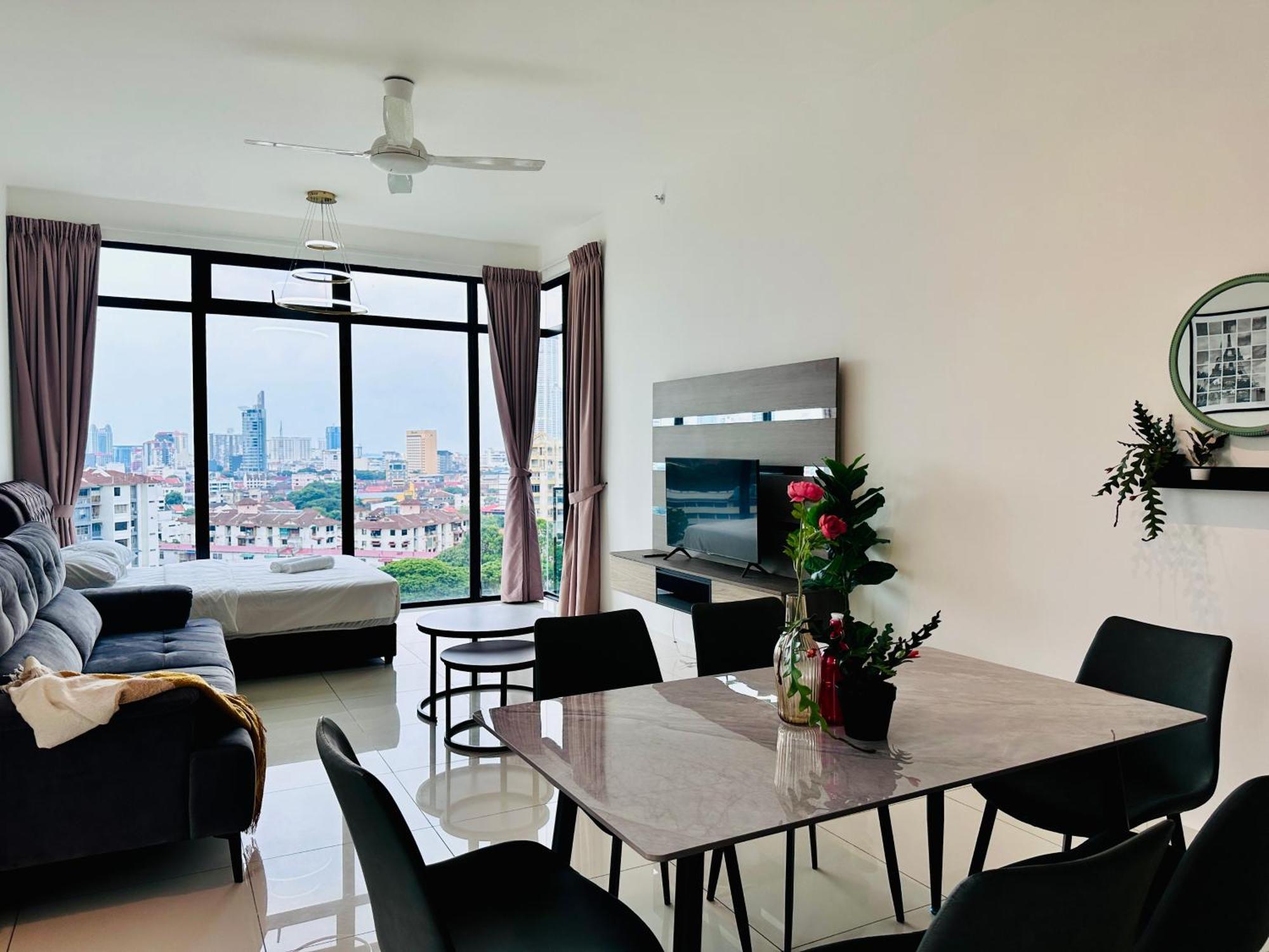 New Georgetown Instagramable 2Br Homestay For 10Pax 无敌美景两房民宿 Beacon Executive Suite Esterno foto